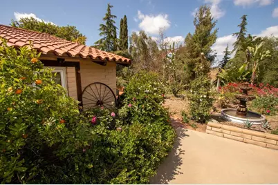 11105 Berry Road, Valley Center, CA 92082 - Photo 6