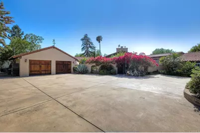 11105 Berry Road, Valley Center, CA 92082 - Photo 4