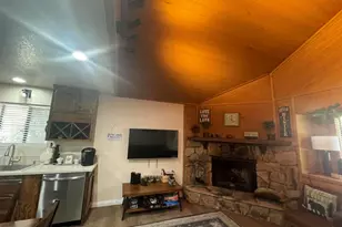 42536 Cedar Ave, Big Bear Lake, CA 92315 - Photo 6