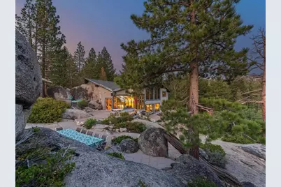 1082 Mountain Canary Drive, South Lake Tahoe, CA 96150 - Photo 28