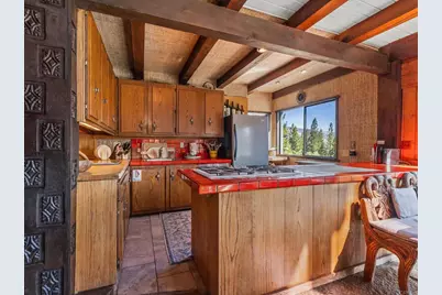 1082 Mountain Canary Drive, South Lake Tahoe, CA 96150 - Photo 6