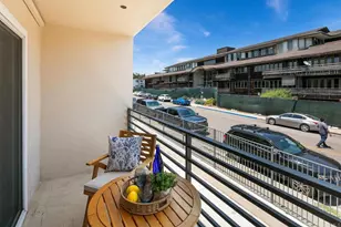 1021 Scott St, San Diego, CA 92106 - Photo 10