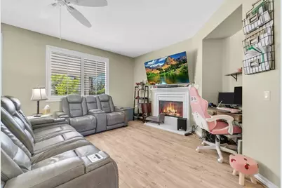 34233 Toyon Court, Lake Elsinore, CA 92532 - Photo 8