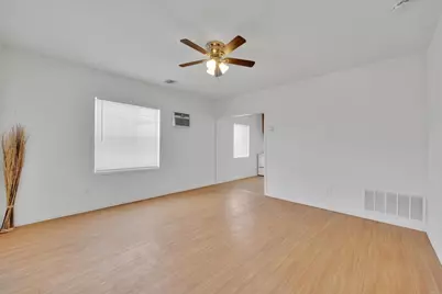 9015 9017 Campo Road, Spring Valley, CA 91977 - Photo 32