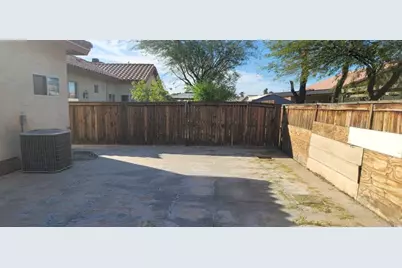 2117 Descanso Drive, Calexico, CA 92231 - Photo 8