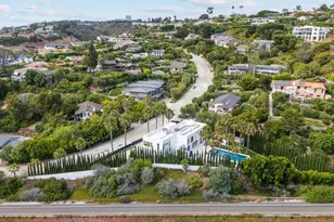 7713 Esterel Dr, La Jolla, CA 92037 - Photo 38