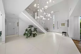 7713 Esterel Dr, La Jolla, CA 92037 - Photo 12