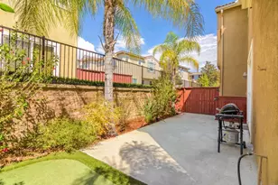 27494 Hazelhurst St, Murrieta, CA 92562 - Photo 30