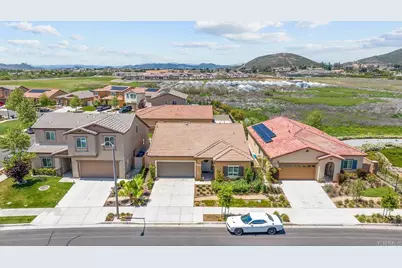 34349 Solstice Street, Winchester, CA 92596 - Photo 4