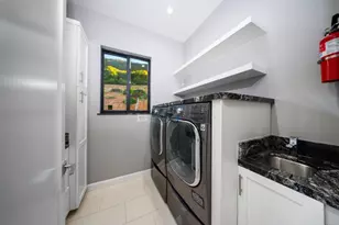 42950 Ivy St, Murrieta, CA 92562 - Photo 10