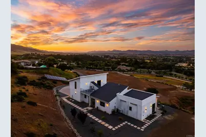 42950 Ivy Street, Murrieta, CA 92562 - Photo 48