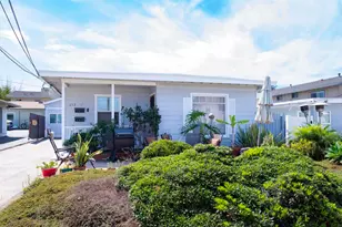 157 Maple Ave, Carlsbad, CA 92008 - Photo 2