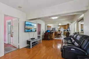 1059 N Wilton Pl, Los Angeles, CA 90038 - Photo 8