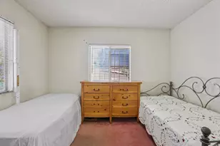 1059 N Wilton Pl, Los Angeles, CA 90038 - Photo 16