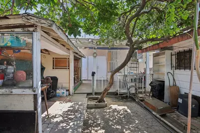 1059 N Wilton Place, Los Angeles, CA 90038 - Photo 24