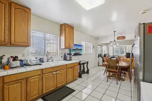 1059 N Wilton Pl, Los Angeles, CA 90038 - Photo 10