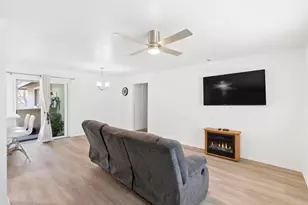 913 Amistad Ct, El Cajon, CA 92019 - Photo 2