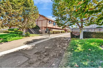 465 Fourth Avenue #14, Chula Vista, CA 91910 - Photo 2