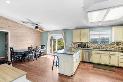 11837 Taia Lane, Lakeside, CA 92040 - Photo 12