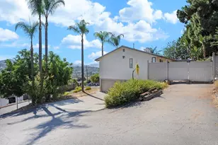 11837 Taia Ln, Lakeside, CA 92040 - Photo 4