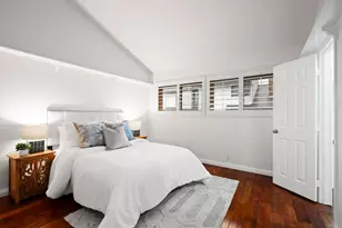 8037 Caminito Mallorca, La Jolla, CA 92037 - Photo 20