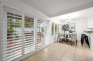 8037 Caminito Mallorca, La Jolla, CA 92037 - Photo 10