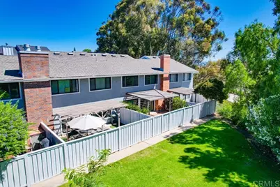 8037 Caminito Mallorca, La Jolla, CA 92037 - Photo 4