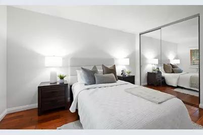 8037 Caminito Mallorca, La Jolla, CA 92037 - Photo 26