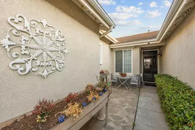 1489 Bottlebrush Court, Beaumont, CA 92223 - Photo 32