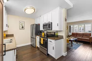 695 Sea Vale Street, Chula Vista, CA 91910 - Photo 2