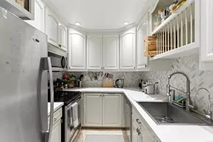 4252 Loma Riviera Ln, San Diego, CA 92110 - Photo 4