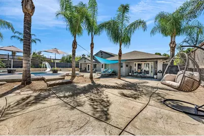 25186 Lake, Hemet, CA 92544 - Photo 6