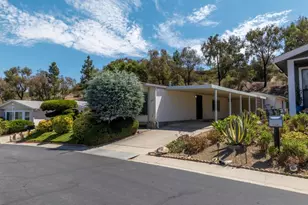 2289 Bryant Dr, Carlsbad, CA 92008 - Photo 2