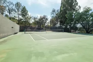 2289 Bryant Dr, Carlsbad, CA 92008 - Photo 40