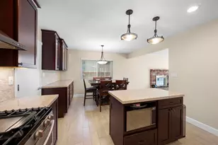 202 E J St, Chula Vista, CA 91910 - Photo 14