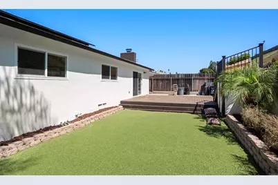 202 E J St, Chula Vista, CA 91910 - Photo 40