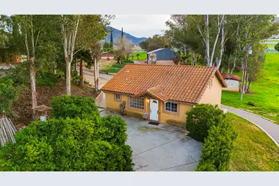 25450 Hayes Ave, Murrieta, CA 92562 - Photo 20