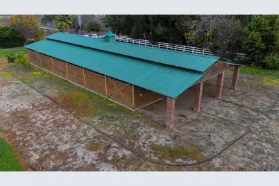 25450 Hayes Ave, Murrieta, CA 92562 - Photo 22