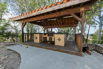 25450 Hayes Ave, Murrieta, CA 92562 - Photo 10