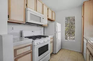 10774 Dabney Dr Dr, San Diego, CA 92126 - Photo 14