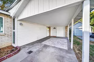 2126 Tulare St, Selma, CA 93662 - Photo 6