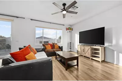 34563 Meadowside Lane, Winchester, CA 92596 - Photo 8