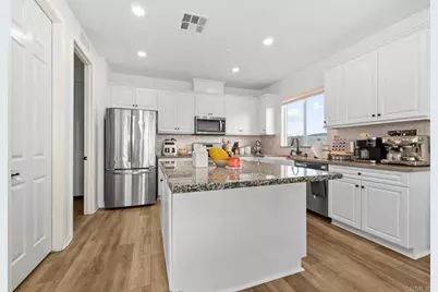 34563 Meadowside Lane, Winchester, CA 92596 - Photo 4