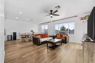 34563 Meadowside Ln, Winchester, CA 92596 - Photo 10