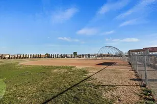 13139 Clipper Dr, Victorville, CA 92395 - Photo 50