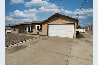 9336 Carlton Hills Blvd, Santee, CA 92071 - Photo 2