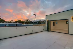 2522 Chalcedony St, Pacific Beach (San Diego), CA 92109 - Photo 8