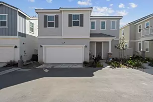 28024 Harvest Ct, Valley Center, CA 92082 - Photo 2