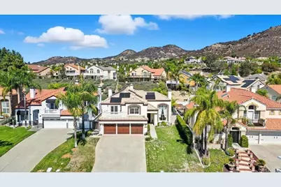 23746 Via Segovia, Murrieta, CA 92562 - Photo 2