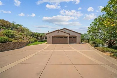 5102 Espinoza Road, El Cajon, CA 92021 - Photo 10